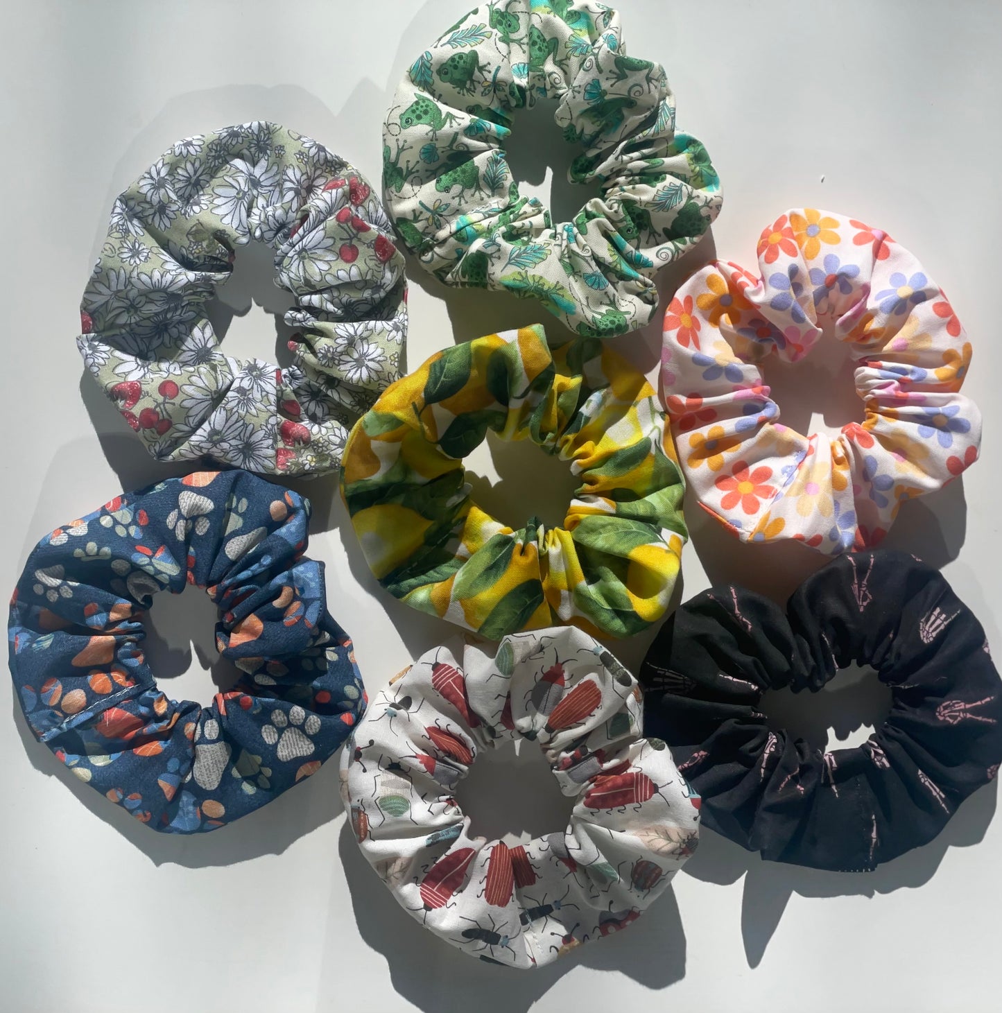 Bugs Scrunchie