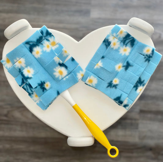 Reusable Duster - Blue with Daisies